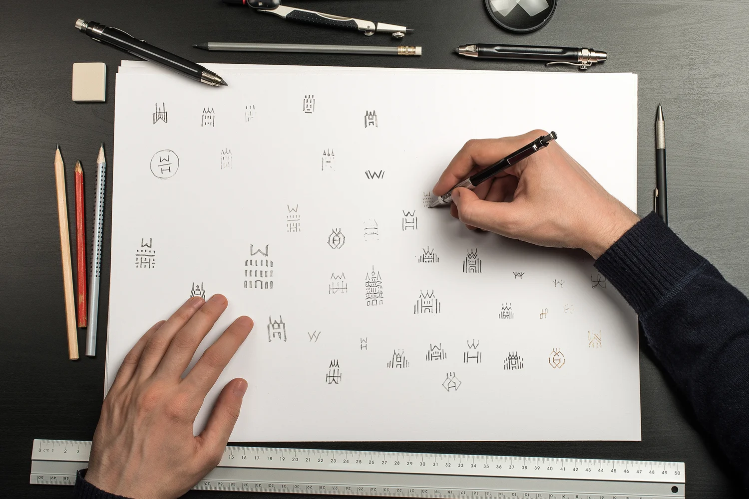 Logoentwürfe aus dem Branding-Portfolio von YOU MEDIA